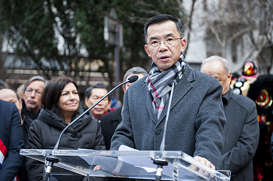 ínský velvyslanec ve Francii Lu a-jie. (1. února 2020)