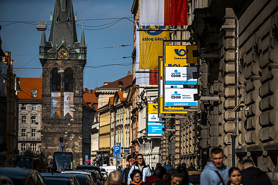 Budova centrály eské poty (hlavní pota) v Jindiské ulici v Praze (2023)