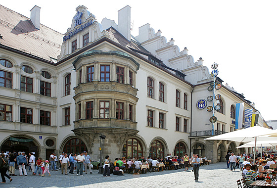 Dnení podoba slavné mnichovské pivnice Hofbräuhaus, která je samozejm jedním...
