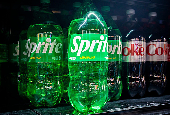 Citronovo-limetková limonáda Sprite od konkurenční Coca-Coly již roky na trzích...
