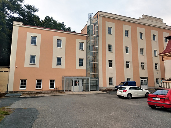 Opravený Výrovský mlýn, který si pro�el náro�ným kolauda�ním �ízením. Obec se...