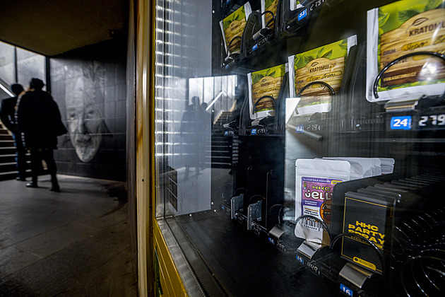 Prodejci řadí zpátečku. Automaty s HHC dostanou čtečky občanek, zmizí od škol