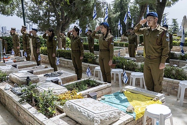 Vaši úctu padlým nechceme. V Izraeli rostou vášně proti vládním „ulejvákům“