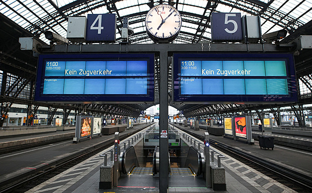 Německé odbory odvolaly stávku na železnici. Dohodly se s vedením drah