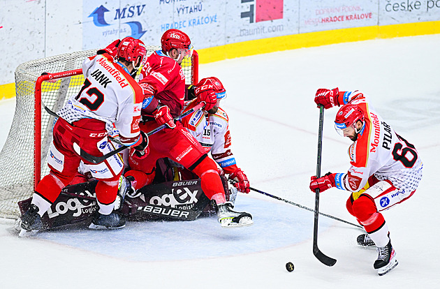 Pohádka odloženého hocha. Z Ujčíkova bazénu do extraligy, kde natahuje finále