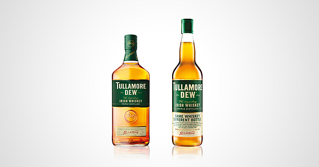 Tullamore D.E.W. mění dočasně svou láhev. Kvůli požáru ve sklárně