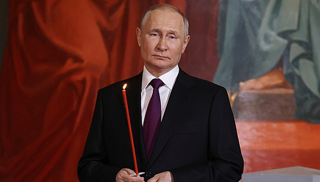Jizva na krku po operaci rakoviny? Fotky přiživily dohady o Putinově zdraví