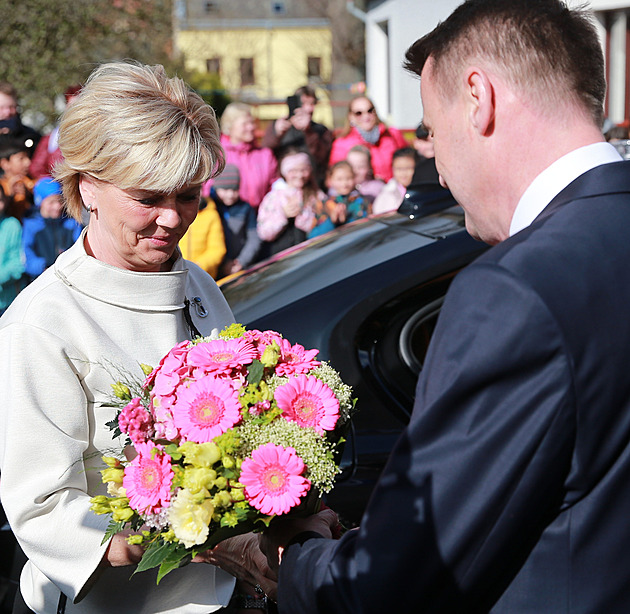Pavel na Liberecku dostal mísu Flanel i model motorky, otřel se o Lavrova