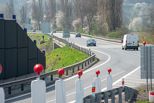 Nájezd na dálnici u Napajedel bude dva roky uzavřený kvůli stavbě mostu