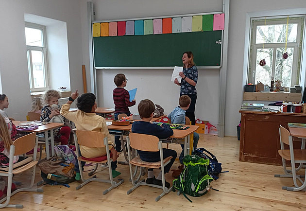 Ministerstvo chce šetřit, starostové se bojí rušení venkovských škol