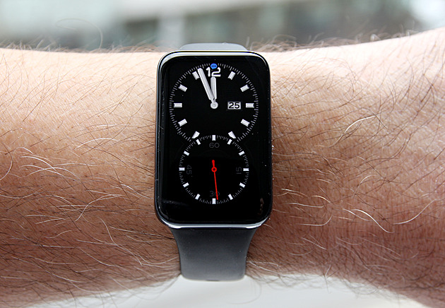 Příplatek moc smysl nedává. U tohoto náramku si počkejte na větší slevu