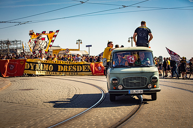 OBRAZEM: Fenomén Drážďany. Třicet tisíc diváků na třetí ligu, žhaví je K-Block