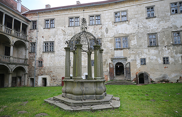 Na brtnický zámek se mohou vrátit gobelíny Tiziana. Prozatím alespoň v kopii