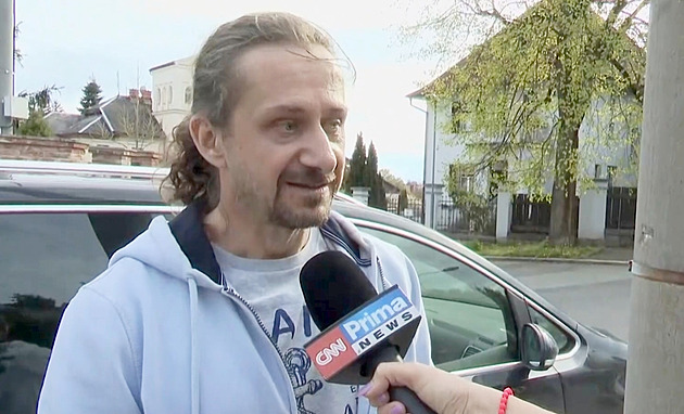 Ve vězení jsem pracoval ve sklepě, teď usínám se špunty v uších, říká Křížek