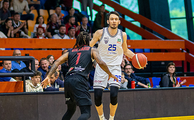 Basketbalisty USK povede trenér Kuhn, Francouz s olympijským stříbrem