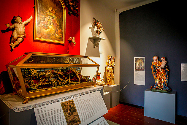 Zámek Vimperk zmizí na rok pod lešením, oprava vyjde na sto milionů