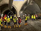 Ve nejnovj o metru D. U je prokopno 1,6 km tunel