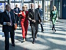 Prezident Petr Pavel s manelkou odletl do Bruselu na svou tvrtou zahraniní...