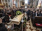 Poslední rozlouení s Danou Nmcovou v kostele svatého Ignáce v Praze