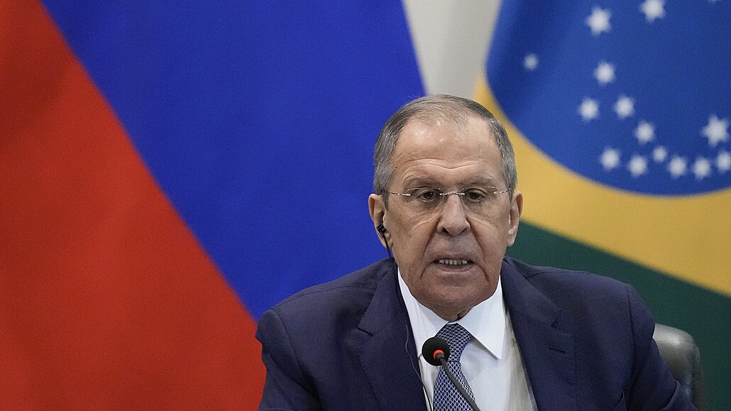 Ruský ministr zahranií Sergej Lavrov bhem návtvy Brazílie (17. dubna 2023)