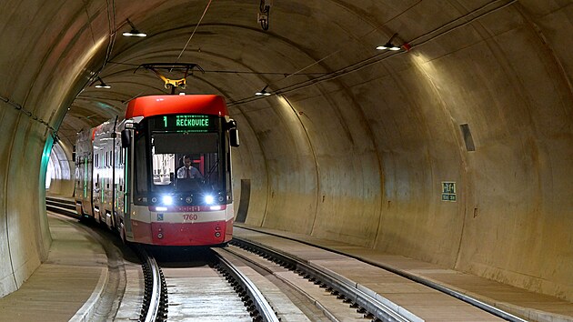 Slavnostn oteven tramvajovho tunelu v abovesk ulici v Brn, 28. dubna 2023. Pravideln provoz se rozjede od 1. kvtna.
