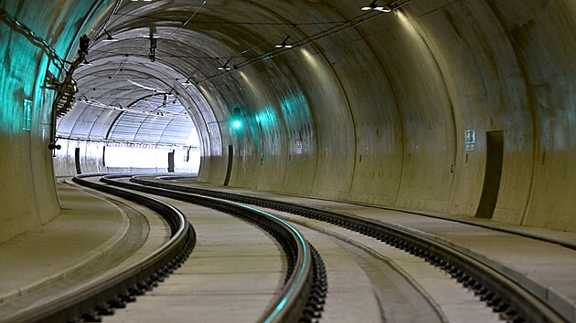 Slavnostn oteven tramvajovho tunelu v abovesk ulici v Brn, 28. dubna 2023. Pravideln provoz se rozjede od 1. kvtna.