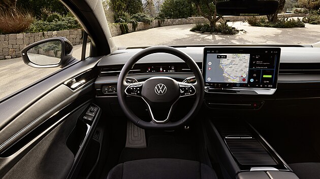 ID.7 je prvnm elektromobilem vy stedn tdy koncernu Volkswagen. Vrobce slibuje dojezd na jedno nabit a 700 km.