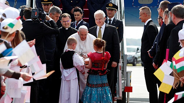 Pape Frantiek navtvil Maarsko. (28. dubna 2023)