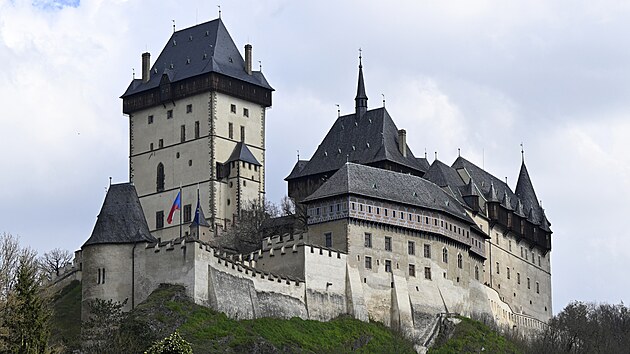 Hrad Karl&scaron;tejn se v p&aacute;tek slavnostně otevřel po rozs&aacute;hl&eacute; rekonstrukci. (21....