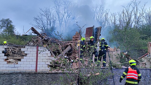 Ve stedu veer vybuchl dm v obci u Znojma, je naprosto znien. (19.4. 2023)