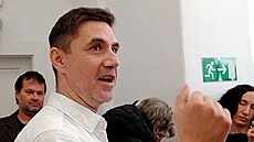 Ladislav Vrabel na chodb� soudu