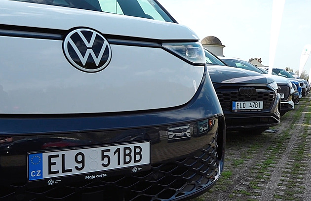 Nové palivo ve starém stroji. Spalovací motory by mohly chytit druhou mízu