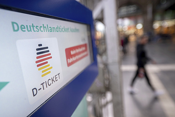 Nová celonmecká jízdenka, oznaovaná jako Deutschland Ticket i D-Ticket...