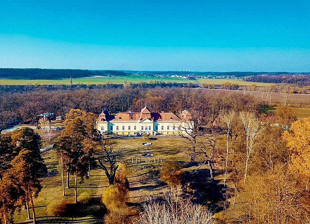 Padesátku obyvatel ústavu skrytého v lese u anova na Znojemsku chce kraj...