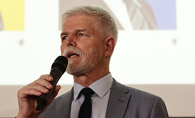 Pavel je v Dánsku. Setká se s královnou, vystoupí na summitu o demokracii