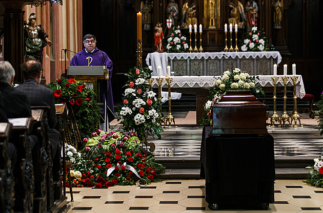 Olomouc se loučila s Josefem Jařabem. Vynikající odborník, vzpomínali kamarádi