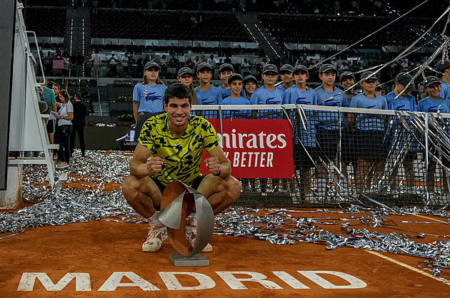 Nemá žádnou slabinu. Nadalův nástupce Alcaraz se valí na Roland Garros