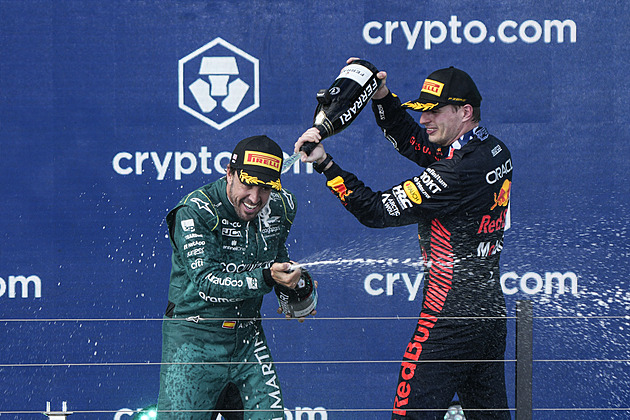 Verstappena nezastavila ani ztráta z kvalifikace, v Miami slaví výhru