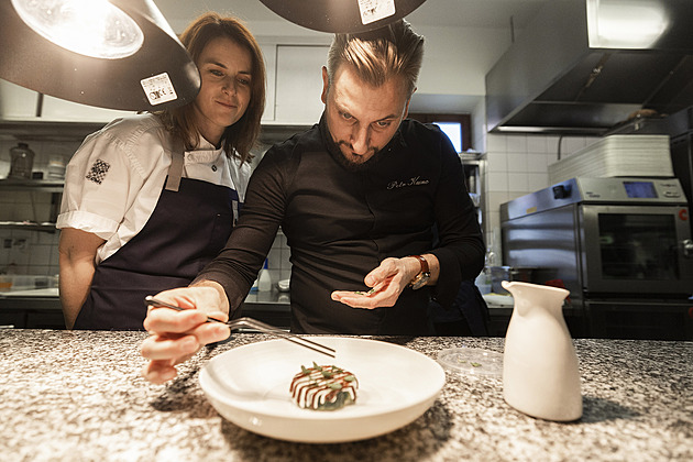 Jak se vaří zážitek. Na vlastní kůži kuchařkou i hostem v úspěšné Salabce