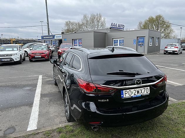 Pro auto do Polska? Může se to hodně vyplatit, na octavii ušetříte sto tisíc