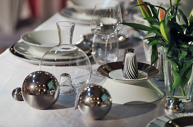 Stabilita se měnila v chaos. Krizi však překonáme, věří v porcelánce Thun