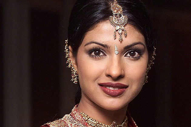 Po zkažené plastice jsem měla deprese, říká bývalá Miss World Chopra