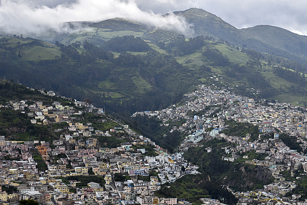 Pod zemí vysoko v Andách. V ekvádorském Quitu se dočkali metra