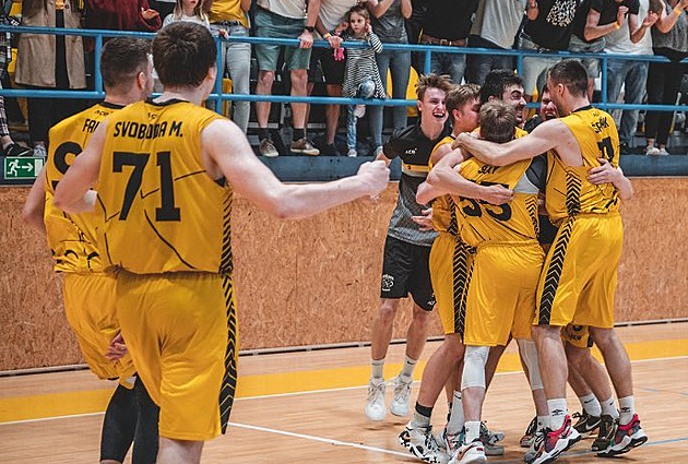 Nová palubovka i koše, Písek je natěšený na ligu basketbalistů