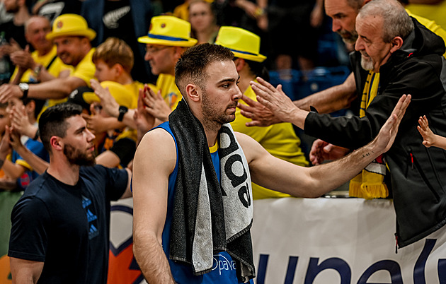 Američané v dresu Brna se vzepřeli brzké dovolené, série s Opavou pokračuje