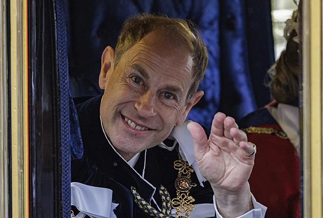 Češi budou hrát na šampionátu s Kanadou, do Prahy přijede princ Edward