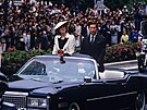 Princezna Diana a Karel III., v té dob známý jako princ Charles