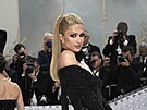 Paris Hiltonová na Met Gala (New York, 1. kvtna 2023)