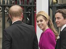 Princ Harry, princezna Beatrice a Edoardo Mapelli Mozzi na korunovaci britského...