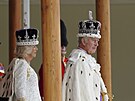 Královna Camilla a král Karel III. v zahrad Buckinghamského paláce (Londýn, 6....